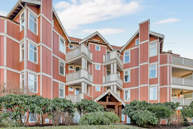 109 15368 16A AVENUE - photo 1 of 25