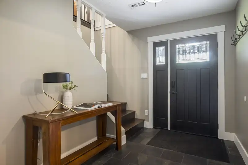 9275 FRENICE CRESCENT - photo 3 of 40