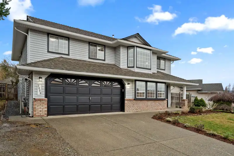 2859 CROSSLEY DRIVE - photo 3 of 29
