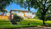 120 KOOTENAY STREET - thumbnail 1