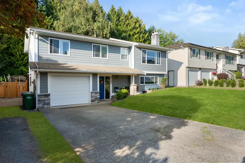 3785 ROBSON DRIVE - photo 1 of 37