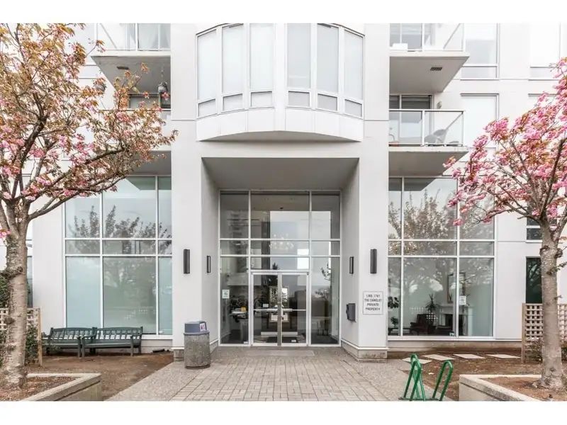 1405 14820 104 AVENUE - photo 2 of 16