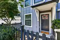54 5945 176A STREET - thumbnail 5