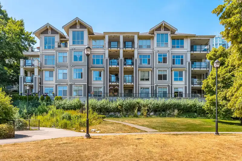 401 240 FRANCIS WAY - photo 1 of 40