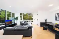 601 W 31ST AVENUE - thumbnail 2