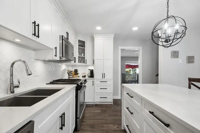 33 22488 116 AVENUE - photo 3 of 24