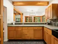 6 2240 NORDIC DRIVE - thumbnail 11