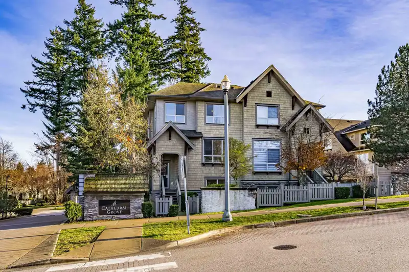 1 2738 158 STREET - photo 1 of 40