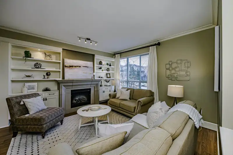 1 2738 158 STREET - photo 3 of 40