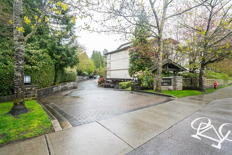 209 14885 105 AVENUE - photo 2 of 28