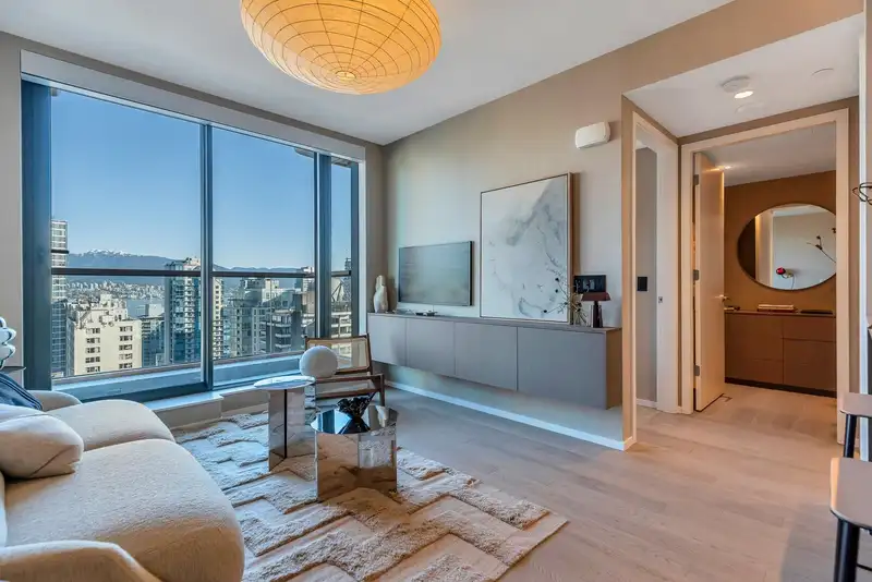 2204 1482 ROBSON STREET - photo 2 of 10