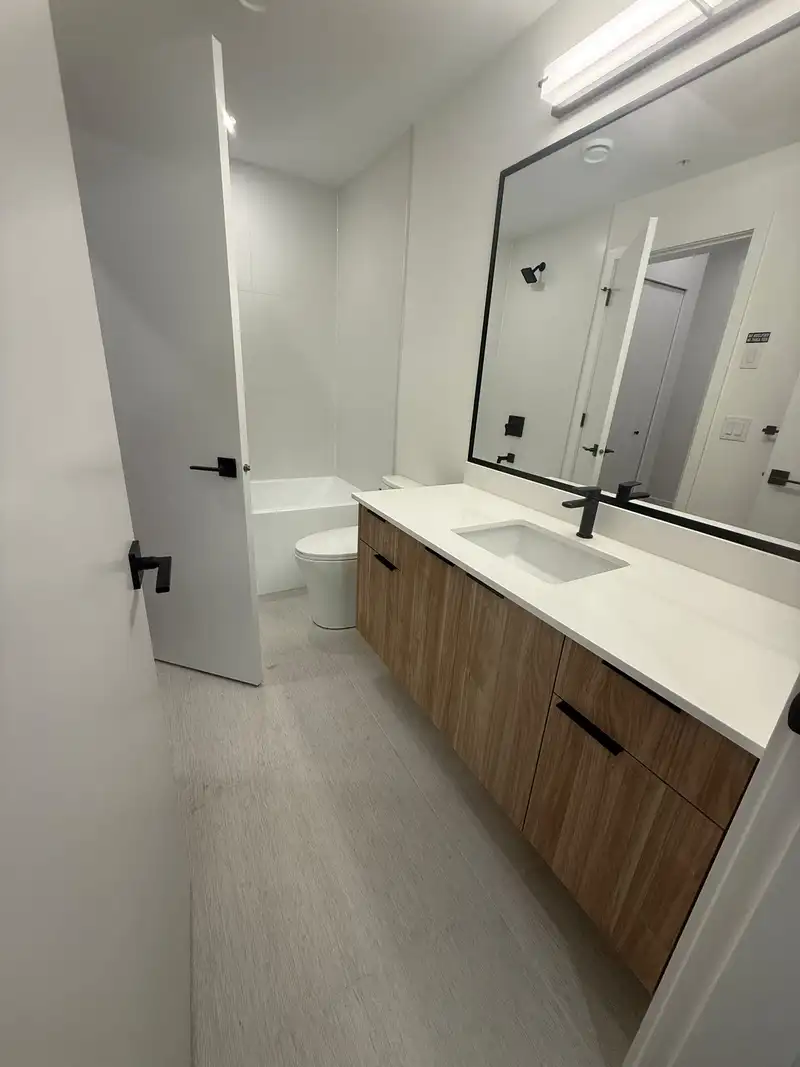 213 14398 60 AVE STREET - photo 3 of 9