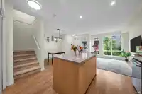 227 708 LEA AVENUE - thumbnail 9