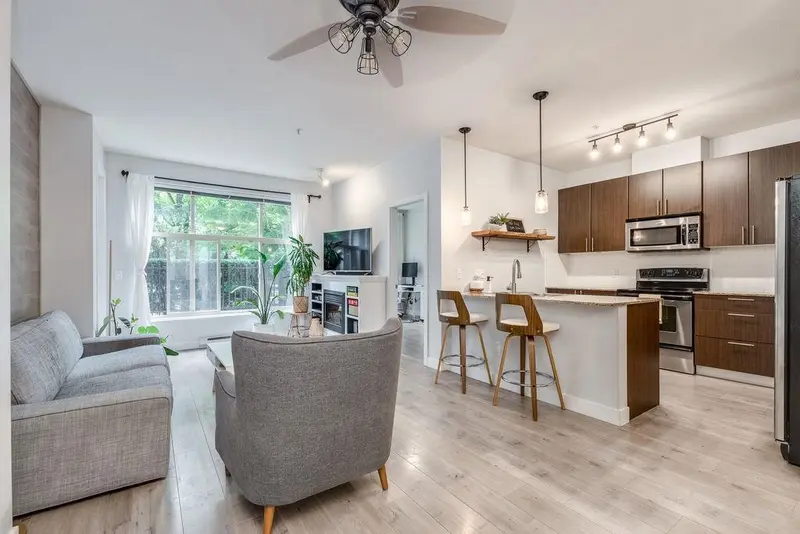 118 2477 KELLY AVENUE - photo 4 of 22