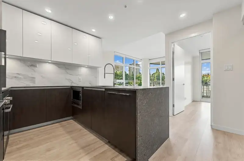 502 5311 GORING STREET - photo 4 of 19