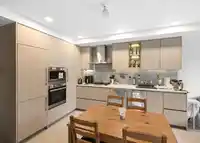 512 433 SW MARINE DRIVE - thumbnail 7