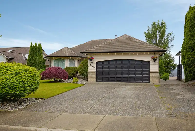 46451 FERGUSON PLACE - photo 1 of 38