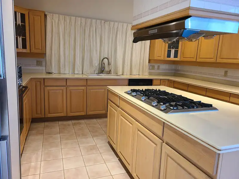 2209 W 36TH AVENUE - photo 4 of 15