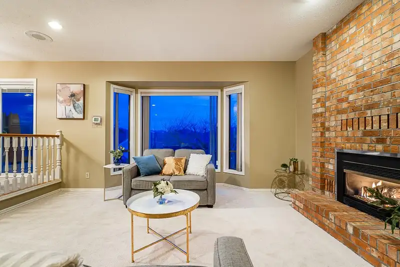 35858 EAGLECREST DRIVE - photo 4 of 40