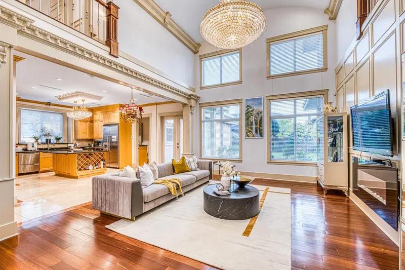 8511 SUNNYWOOD DRIVE - photo 4 of 15