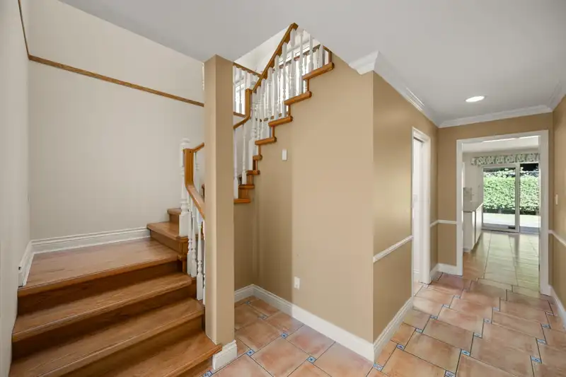 8545 CAPTAINS COVE - photo 4 of 29