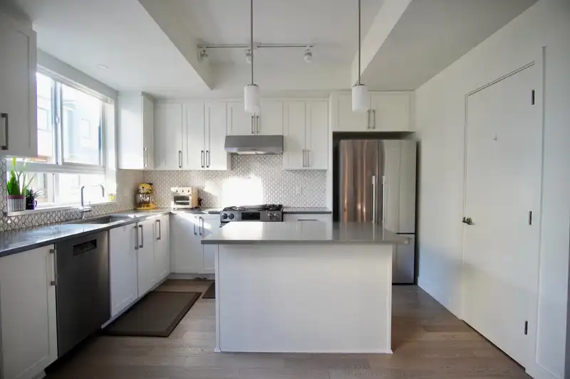 22 10233 RIVER DRIVE - photo 1 of 11