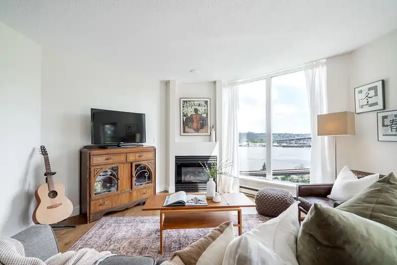706 69 JAMIESON COURT - photo 3 of 31