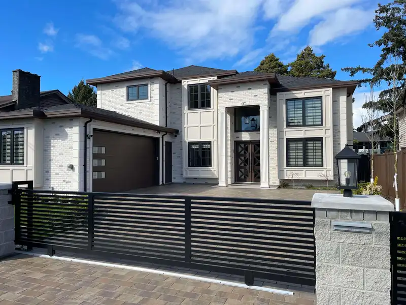 11231 KING ROAD - photo 1 of 40