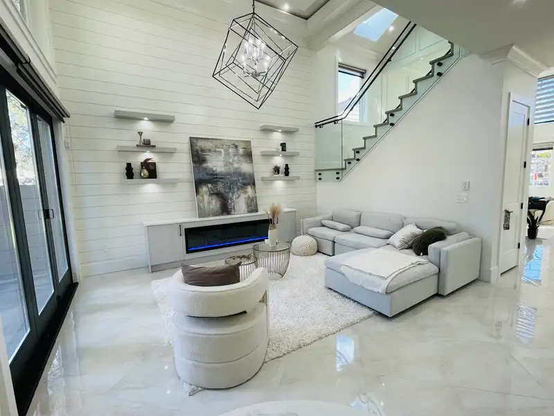 11231 KING ROAD - photo 4 of 40