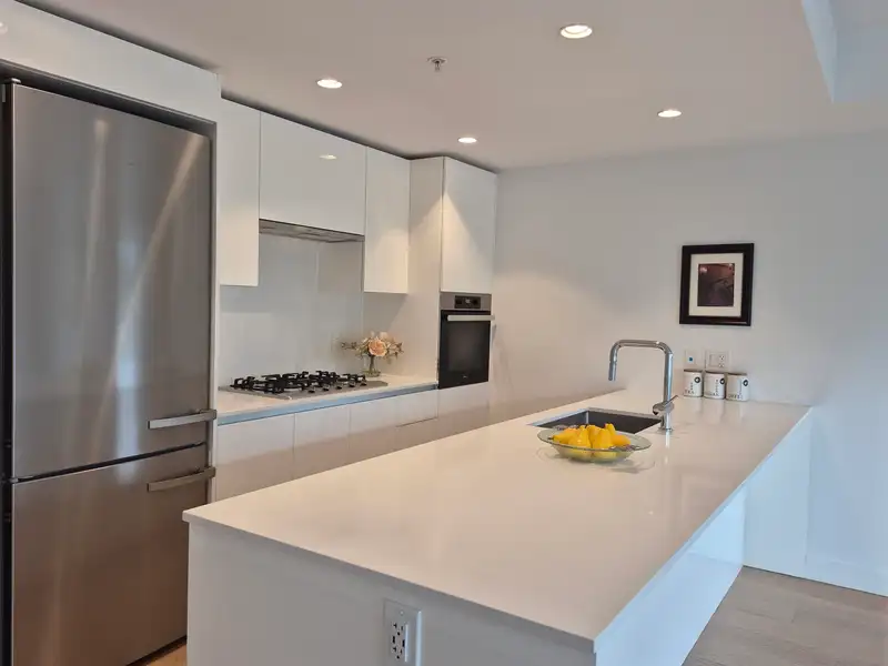 610 5788 GILBERT ROAD - photo 3 of 17