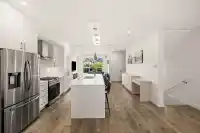 24 7177 194A STREET - thumbnail 7