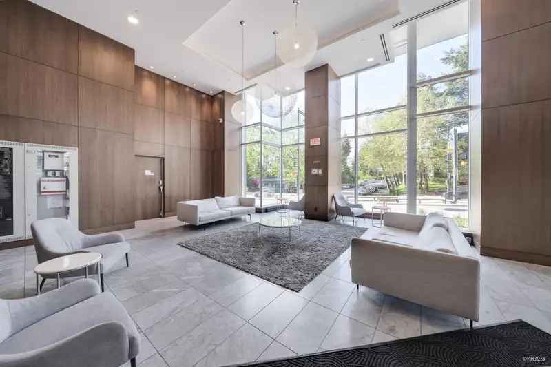 1515 13750 100 AVENUE - photo 3 of 15