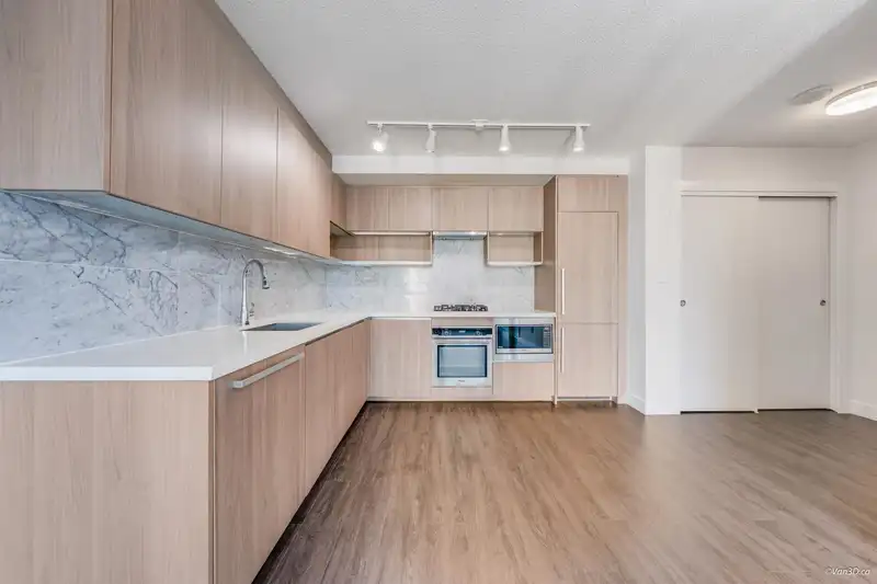 1515 13750 100 AVENUE - photo 4 of 15
