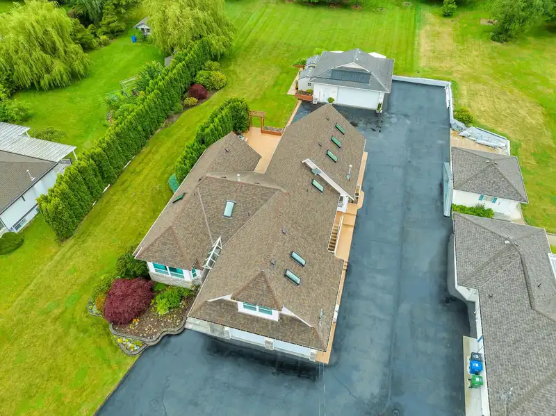 29263 SIMPSON ROAD - photo 2 of 40