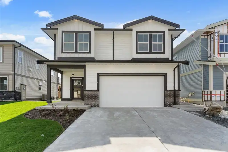 7 46058 BONNY AVENUE - photo 1 of 37