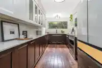 320 CORNELL WAY - thumbnail 13