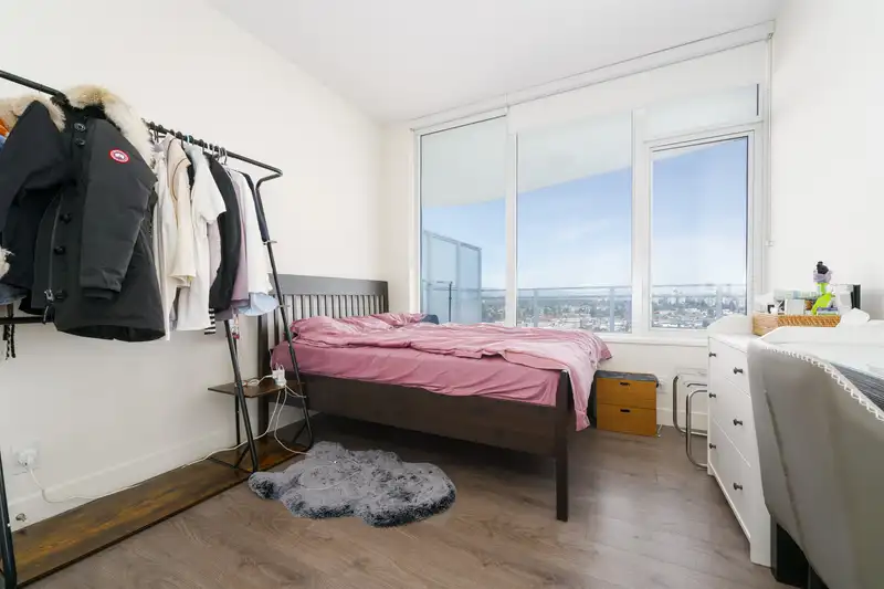 1704 5051 IMPERIAL STREET - photo 3 of 17