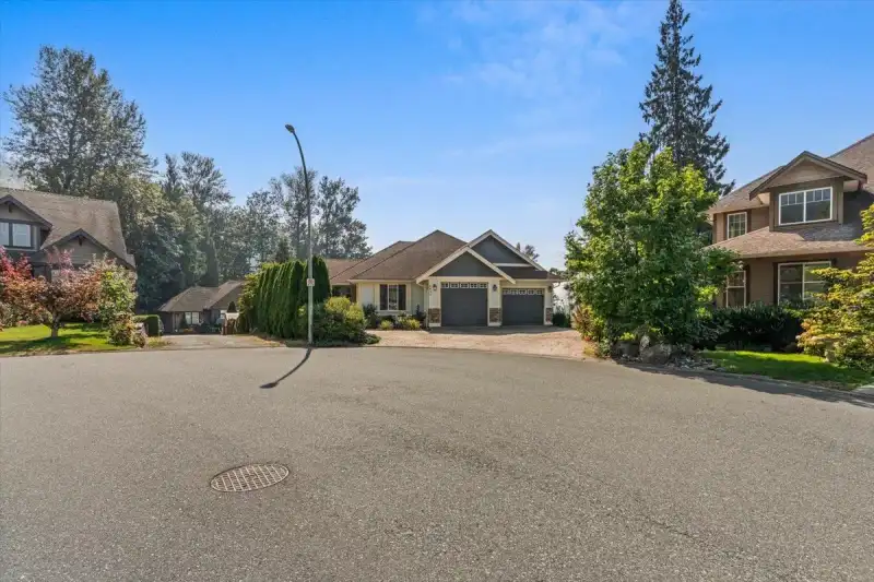 8497 BRADSHAW PLACE - photo 1 of 39