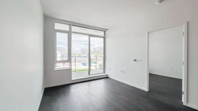317 6788 MINORU BOULEVARD - photo 3 of 26
