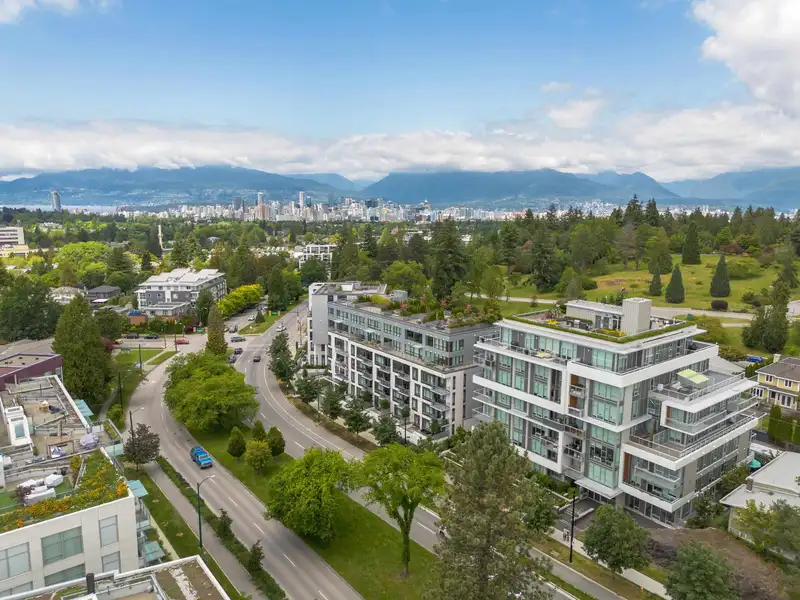 603 5033 CAMBIE STREET - photo 4 of 33