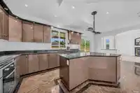 6091 SELMA AVENUE - thumbnail 17
