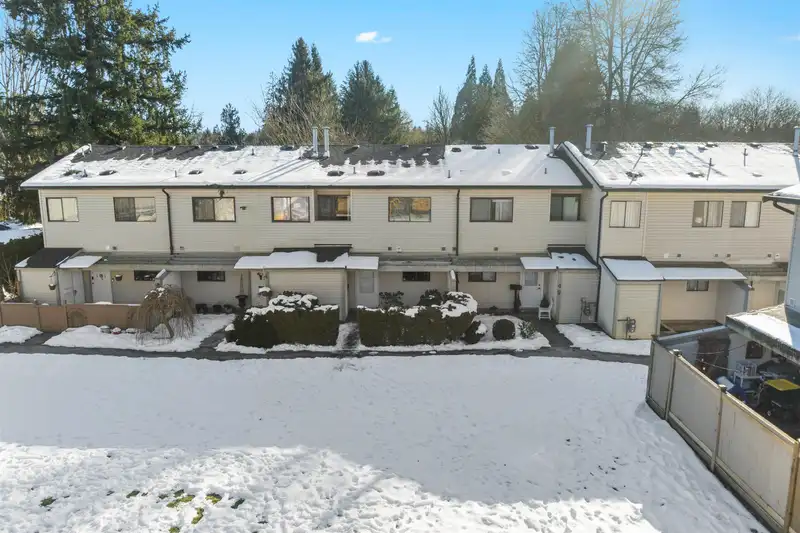 48 5181 204 STREET - photo 2 of 35