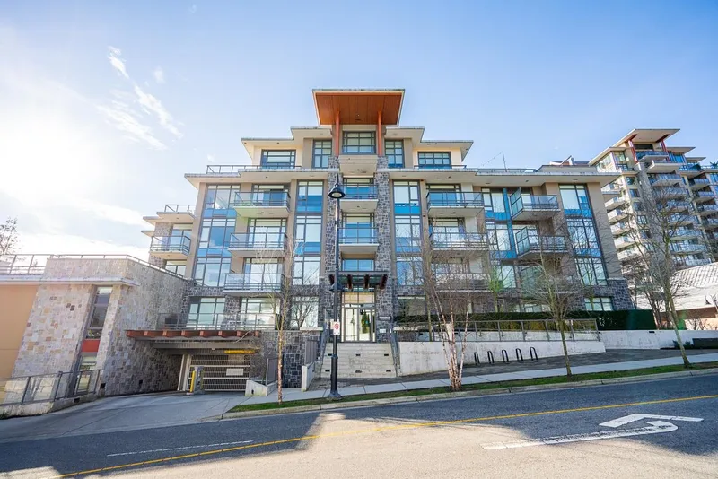 PH501 1295 CONIFER STREET - photo 4 of 25