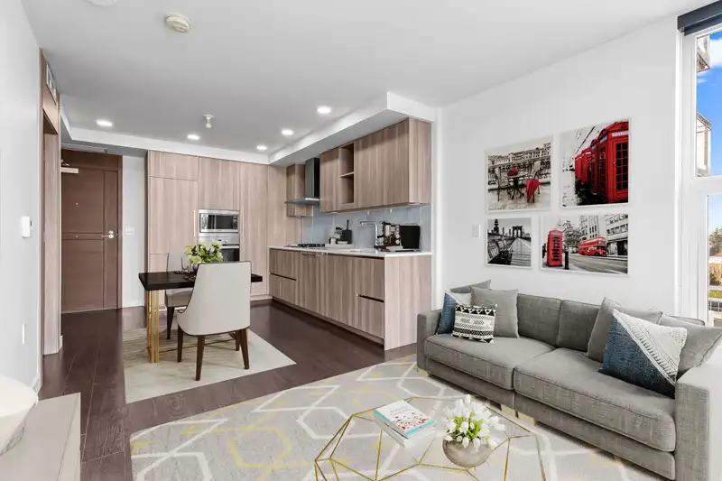 1602 433 SW MARINE DRIVE - photo 1 of 23