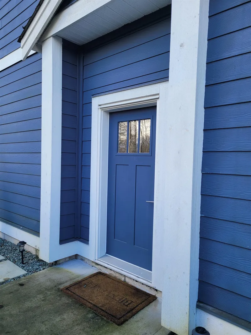 16 9762 182A STREET - photo 2 of 20