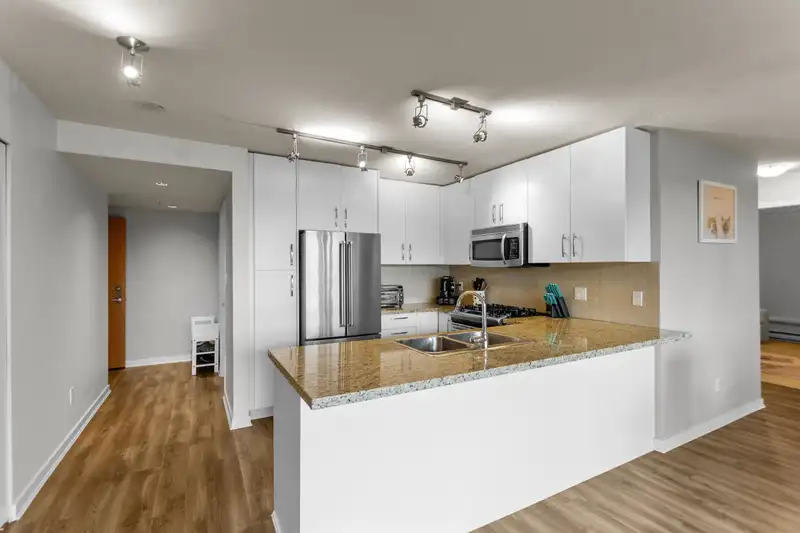 703 651 NOOTKA WAY - photo 4 of 34