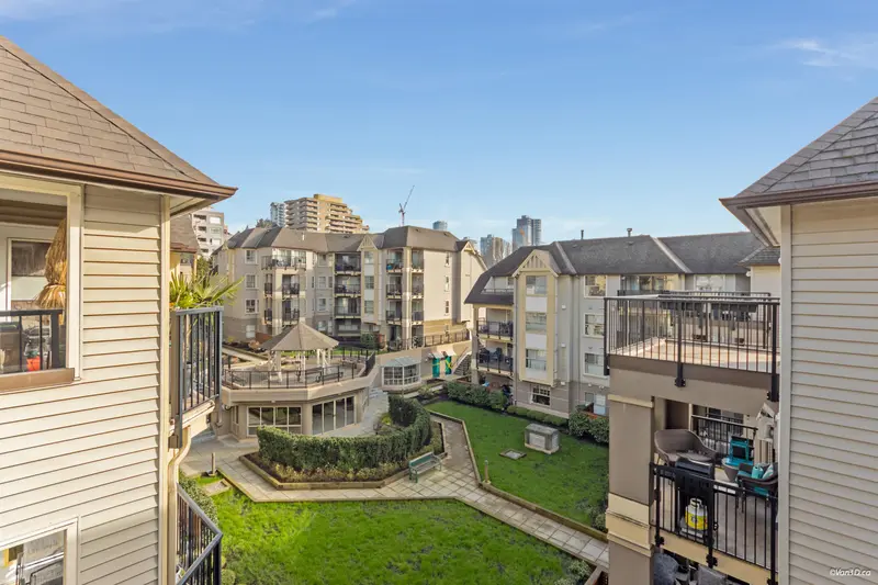 510 215 TWELFTH STREET - photo 1 of 25