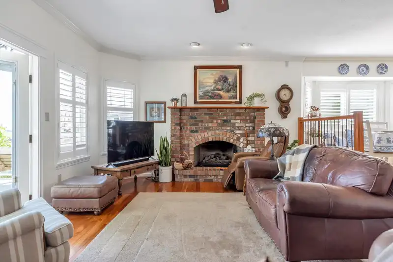 2783 TABOR PLACE - photo 3 of 40