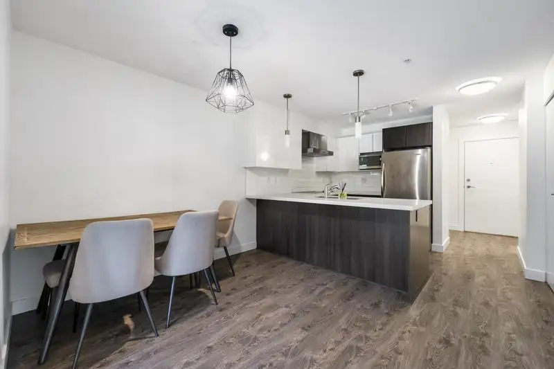 108 7131 STRIDE AVENUE - photo 3 of 16
