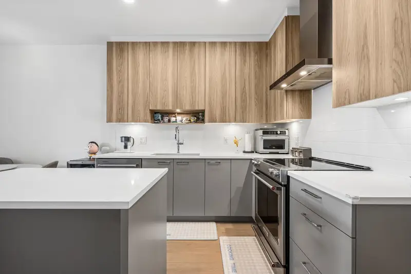 413 7588 16TH STREET - photo 4 of 20